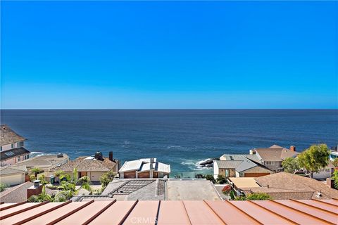 Photo of 2037 S Coast Hwy #11, Laguna Beach, CA 92651 (MLS # LG25230210) Photo of 2037 S Coast Hwy #11, Laguna Beach, CA 92651 (MLS # LG25230210)