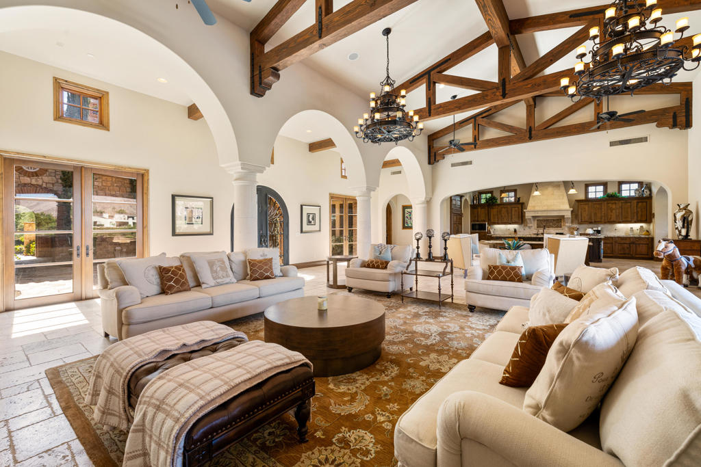 The Hideaway - Residential