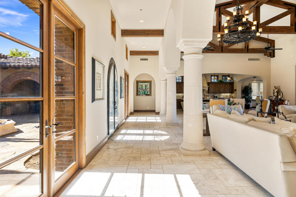 The Hideaway - Residential
