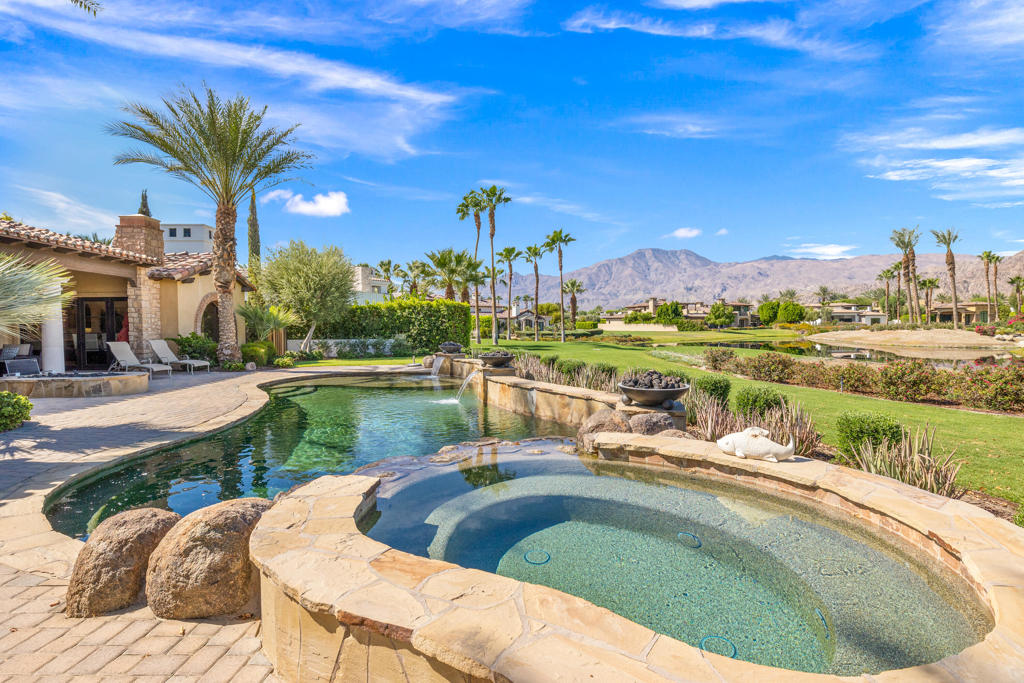 The Hideaway - Residential