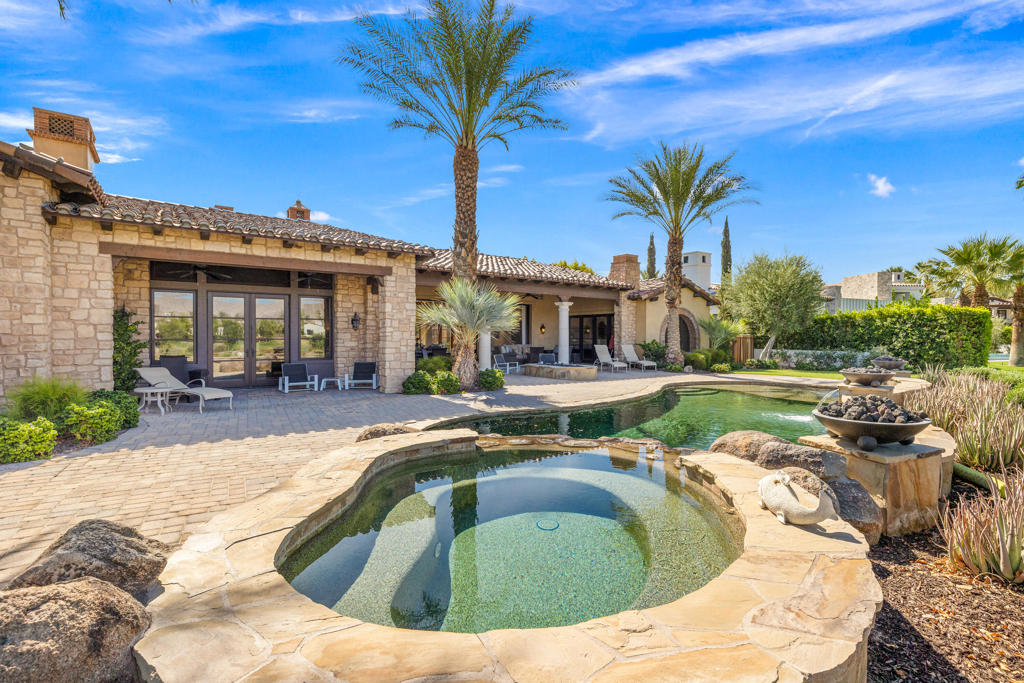 The Hideaway - Residential