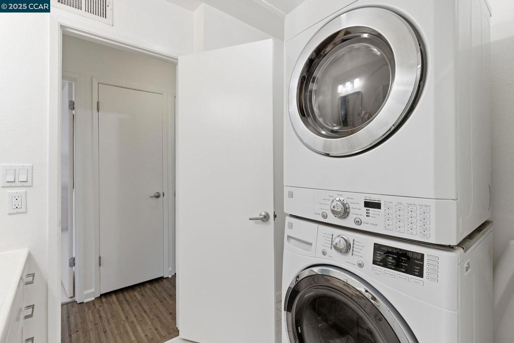 SUNSET PARK - Residential