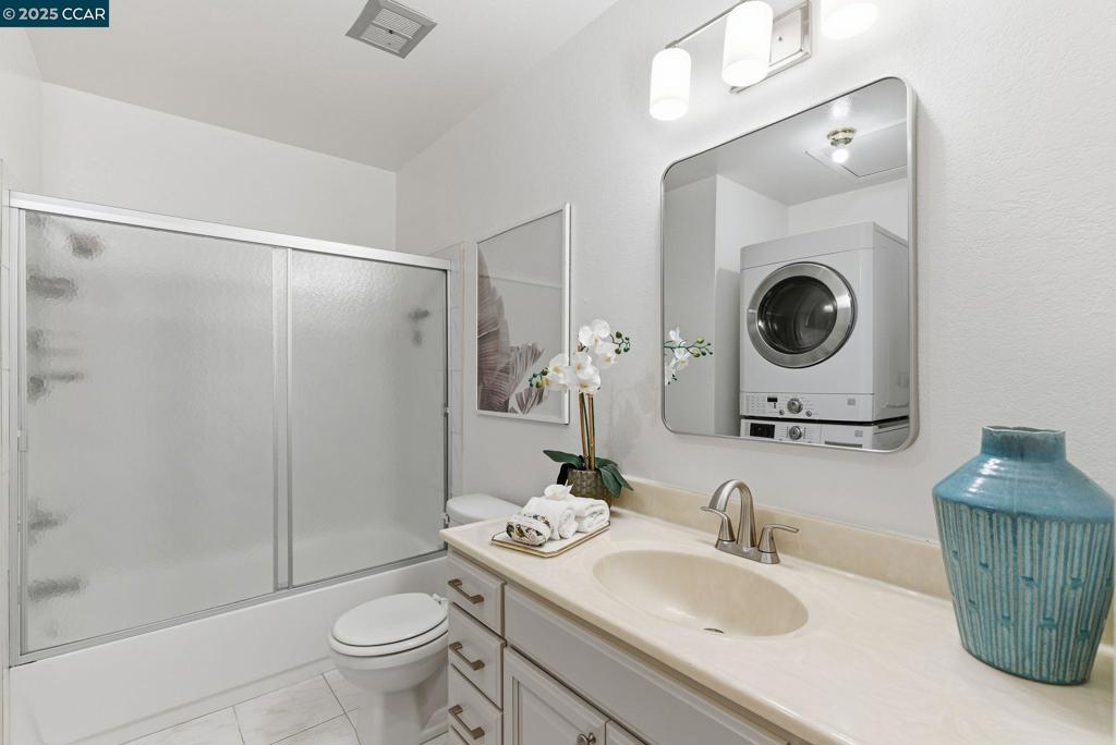 SUNSET PARK - Residential