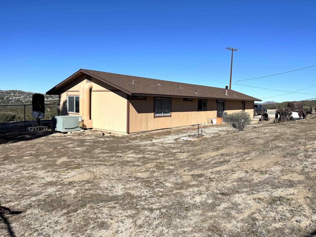 1902 Tierra Del Sol Road