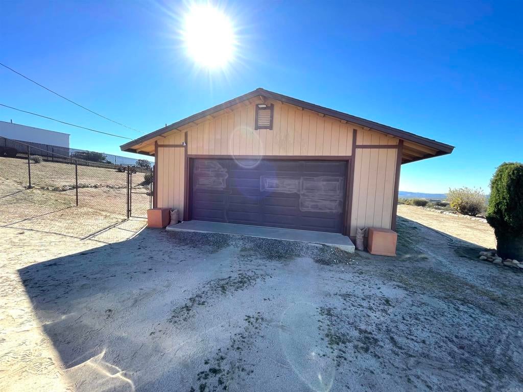 1902 Tierra Del Sol Road