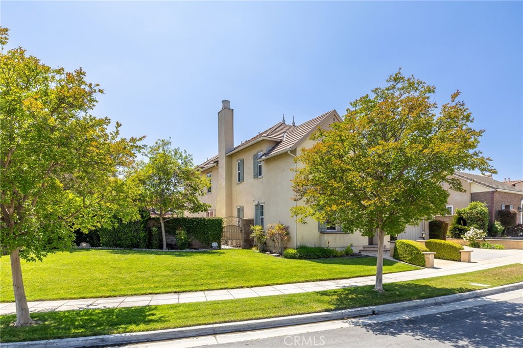 1526 Cole Lane