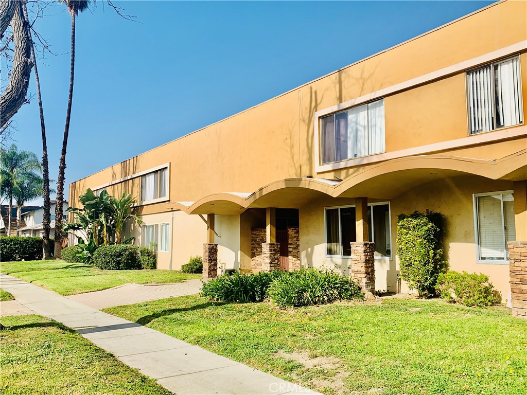 Unit #N – * UPSTAIRS UNIT * Great Location * Walk to Downtown Upland for Farmers Market, Coffee or Dinner. Located in small 14 unit building with community laundry room * Super cute apartment with a COMMUNITY POOL, perfect for the summer heat. Unit located at back end of complex, New Interior two toned paint * NEW vinyl plank flooring in living room and bedrooms * Very spacious with sizeable living and dining areas * Bedroom is good sized with ample closet space * Included in rent: Water and Trash. * Laundry: Community Laundry * Pet Policy: No Pets * Rent: $1,700 / Security Deposit: $1,700 / $40 per Adult Processing Fee – Cashier’s Check or Money Order only for Application Fee, Security Deposit and Processing Fee. NO smoking/vaping. One application per person living in property 18 and over. We require all original applications be delivered to our offices by prospective tenant. All tenants must carry renters insurance for the totality of their lease. Please be sure to read our entire application. Square footage and lot sizes are estimated. Minimum one year lease.