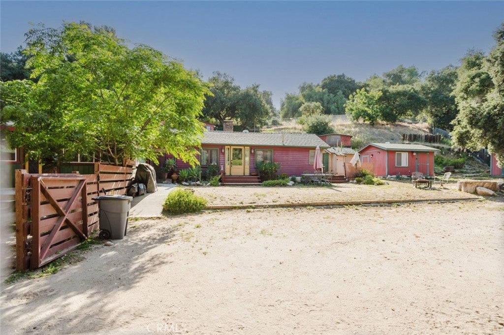 11857 East Trail