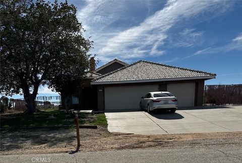 Photo of 6832 Quezon Avenue, California City, CA 93505 (MLS # SR25258299)