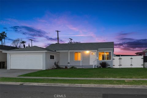8801 Jennrich Westminster CA 92683