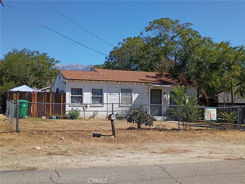 Photo of 621 E Theodore ST, Banning, CA 92220 (MLS # IG26190777)