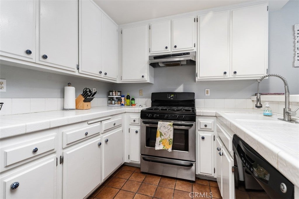 16960 Algonquin Street 103