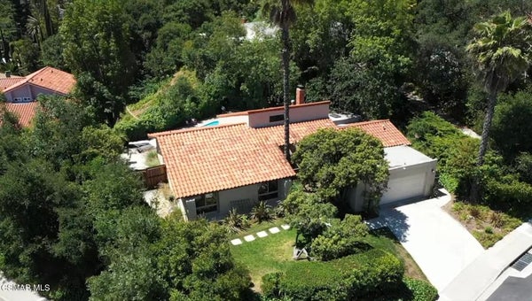 2292 HILLSBURY RD, WESTLAKE VILLAGE, CA 91361 - Image 86a5b360e169d84a1e66d4aa0ccce5cd/978192585