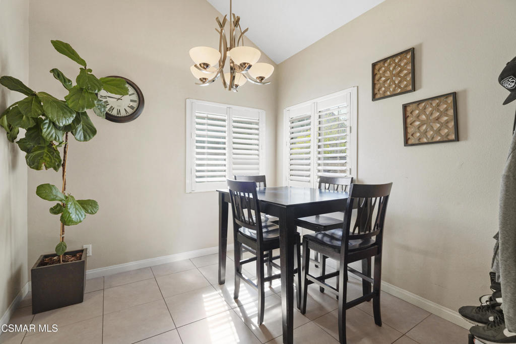 2472 Ridge View Court