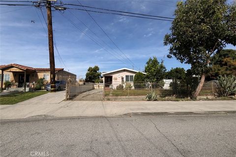 Photo of 4081 Broadway, Huntington Park, CA 90255 (MLS # DW26040229)