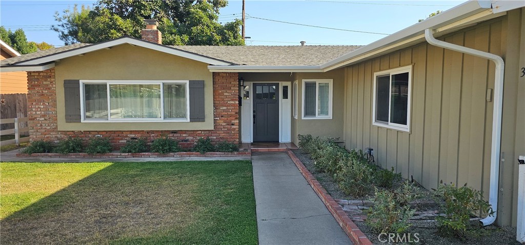 Comfortable Single Family Ranch Style Home on a semi private street shared by 3 homes. Adjacent to a Cul de Sac Street. A short walk to Old Town Orange with restaurants, breweries, entertainment and shopping on the sidewalk lined streets. Large landscaped backyard for play, gardening, and entertainment. tool shed and childs play set.