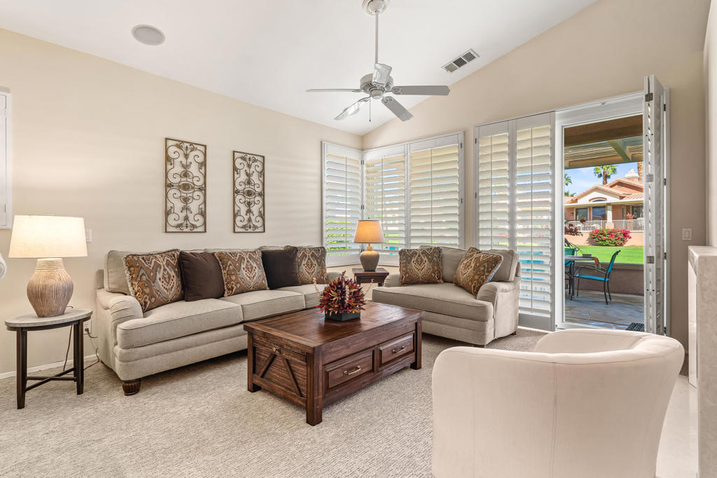 Oasis Country Club - Residential