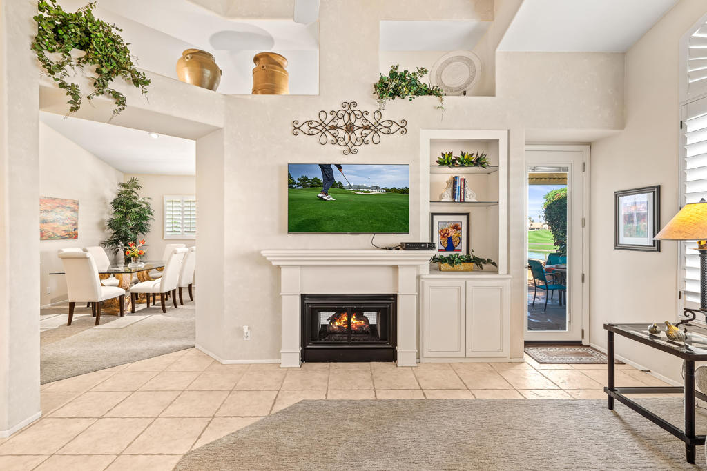 Oasis Country Club - Residential