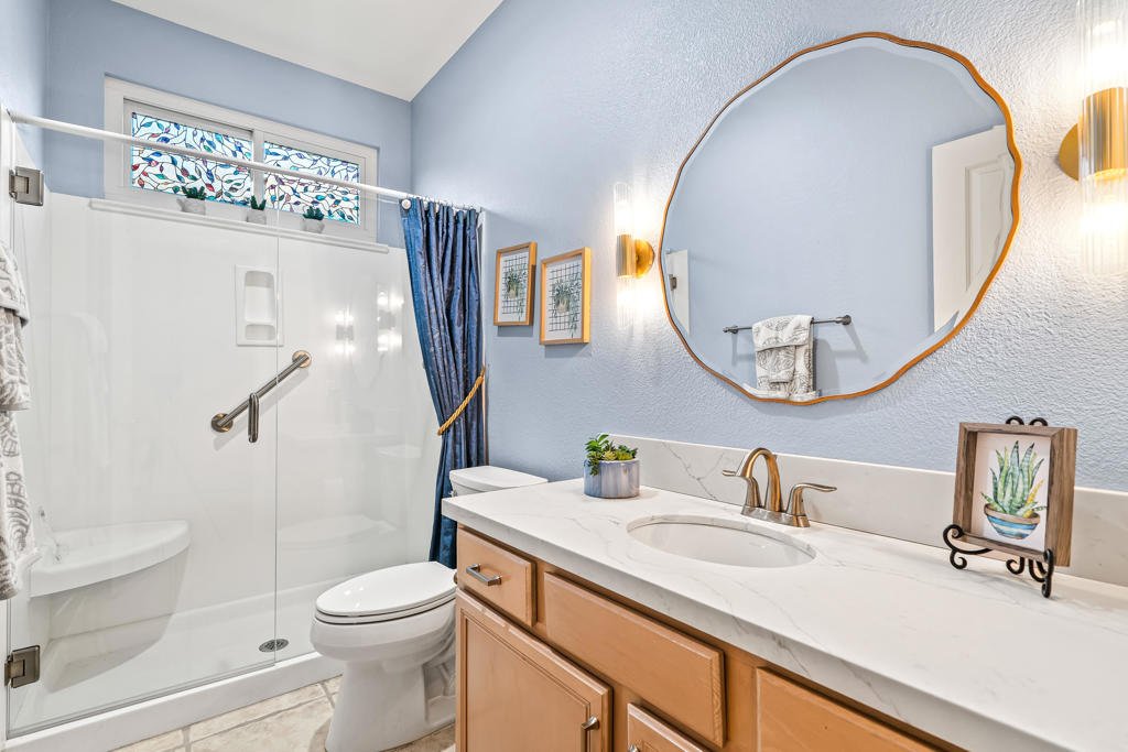 Oasis Country Club - Residential