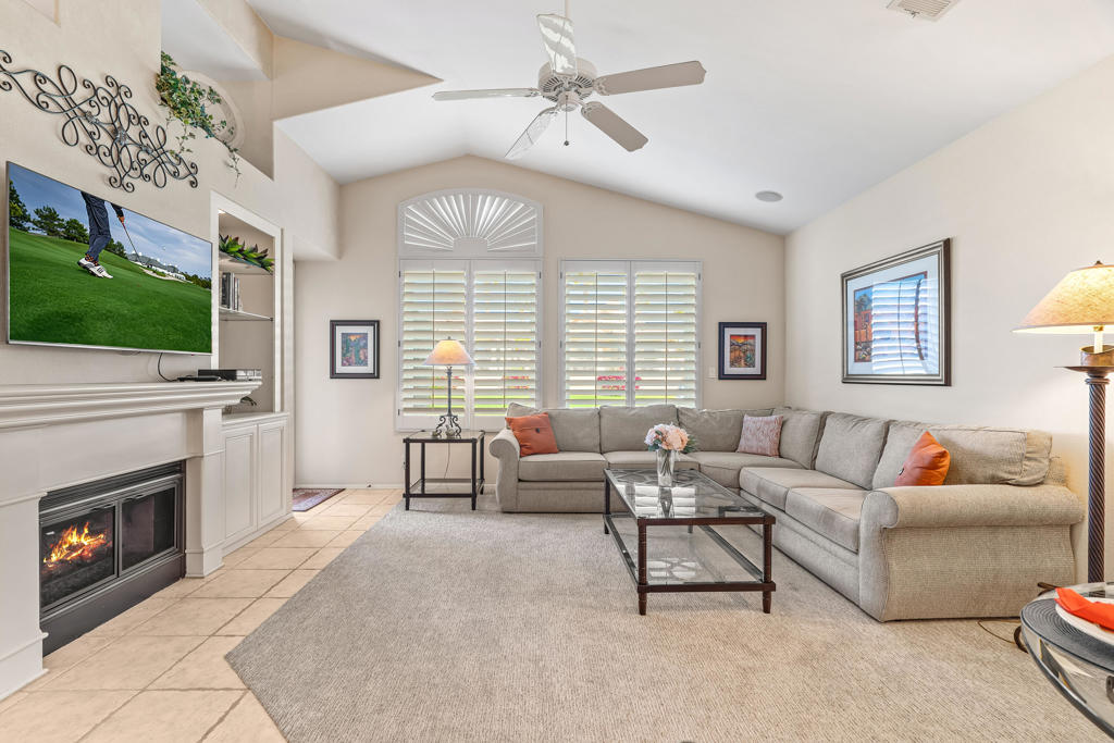 Oasis Country Club - Residential