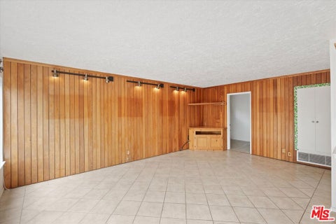 Tiny photo for 2243 Newquist Court, Camarillo, CA 93010 (MLS # 26870013)