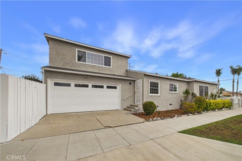 Photo of 741 W Hill ST, Long Beach, CA 90806 (MLS # PW26189011)