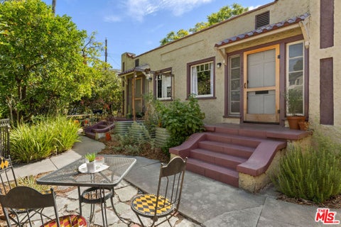 Photo of 1560 Morton Avenue, Los Angeles, CA 90026 (MLS # 26987591)
