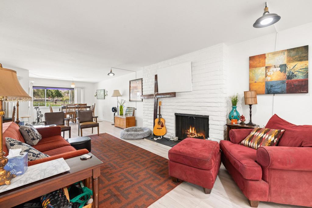 46285 Burroweed Lane