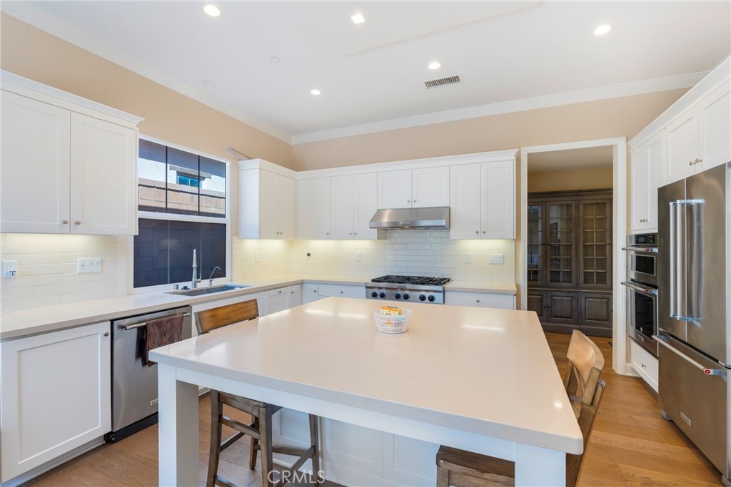 Marin (EVMAR) - Residential Lease