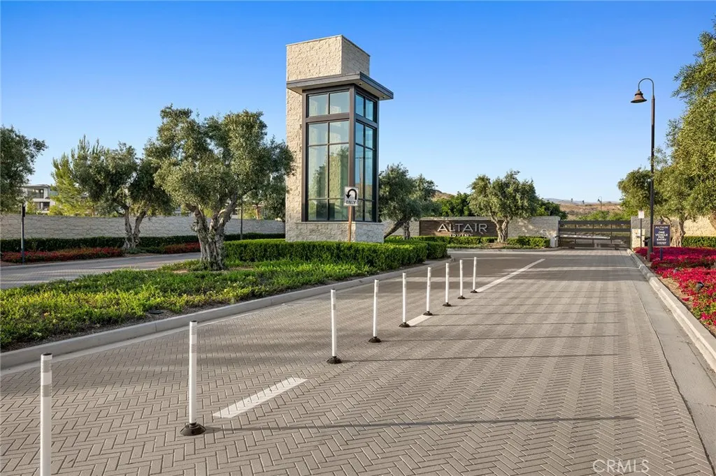 Irvine, California 92618, United States, 5 Bedrooms Bedrooms, ,6 BathroomsBathrooms,Residential,Active,165260