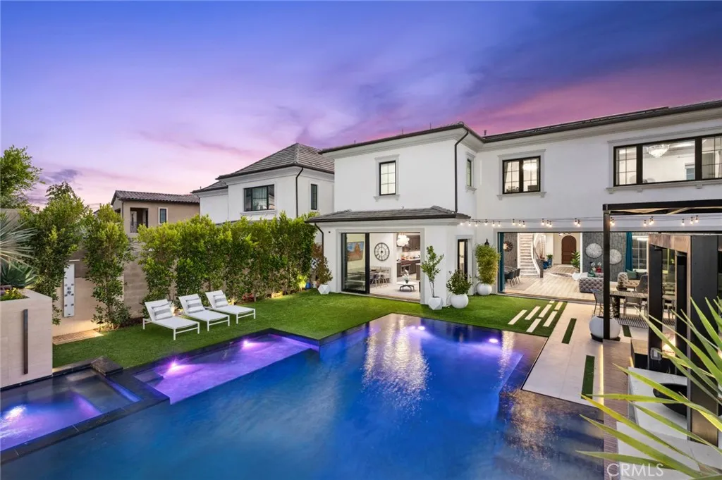 Irvine, California 92618, United States, 5 Bedrooms Bedrooms, ,6 BathroomsBathrooms,Residential,Active,165260