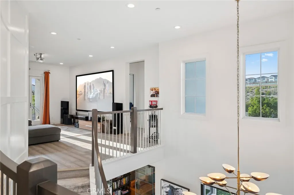 Irvine, California 92618, United States, 5 Bedrooms Bedrooms, ,6 BathroomsBathrooms,Residential,Active,165260