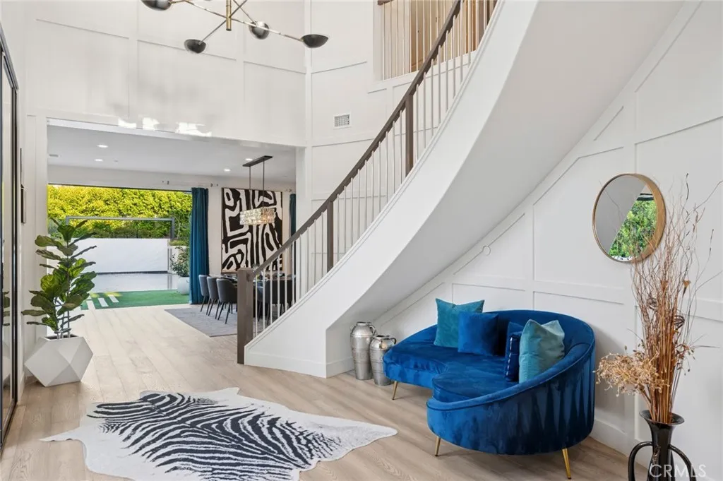 Irvine, California 92618, United States, 5 Bedrooms Bedrooms, ,6 BathroomsBathrooms,Residential,Active,165260