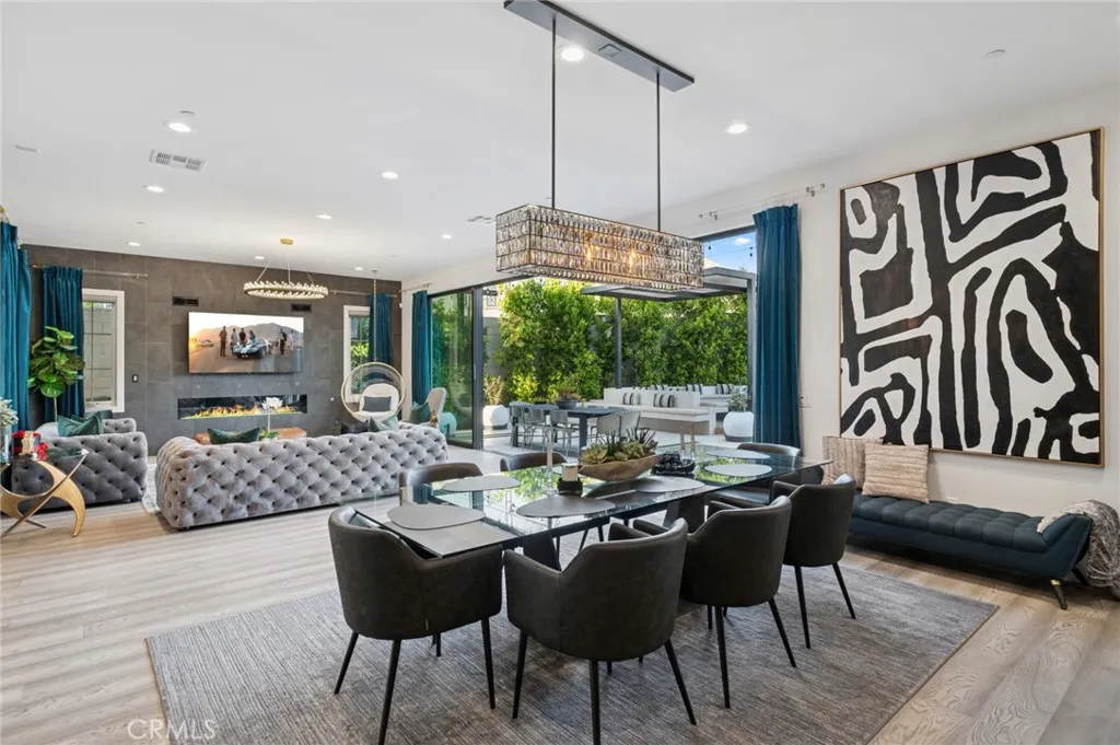 Irvine, California 92618, United States, 5 Bedrooms Bedrooms, ,6 BathroomsBathrooms,Residential,Active,165260