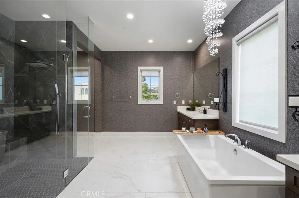 Irvine, California 92618, United States, 5 Bedrooms Bedrooms, ,6 BathroomsBathrooms,Residential,Active,165260