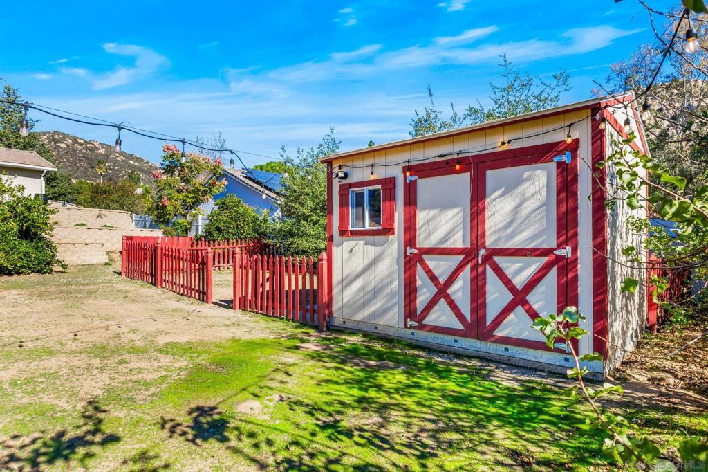 Ramona - Residential