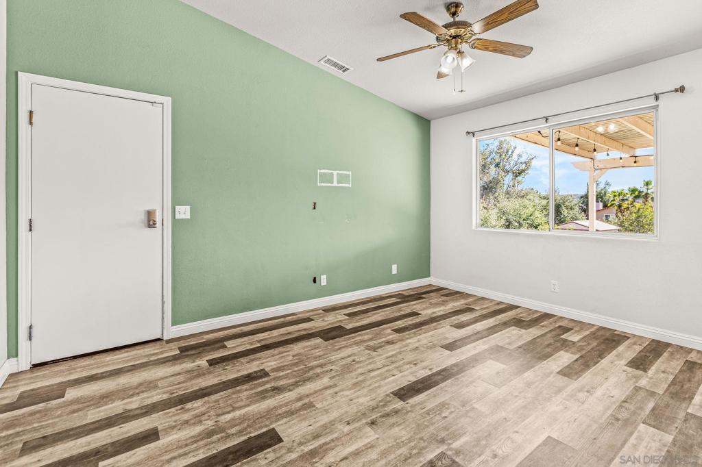 Ramona - Residential