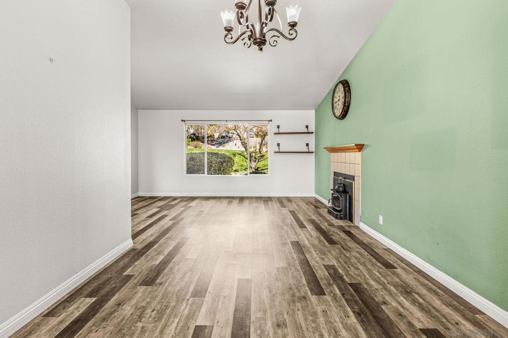 Ramona - Residential