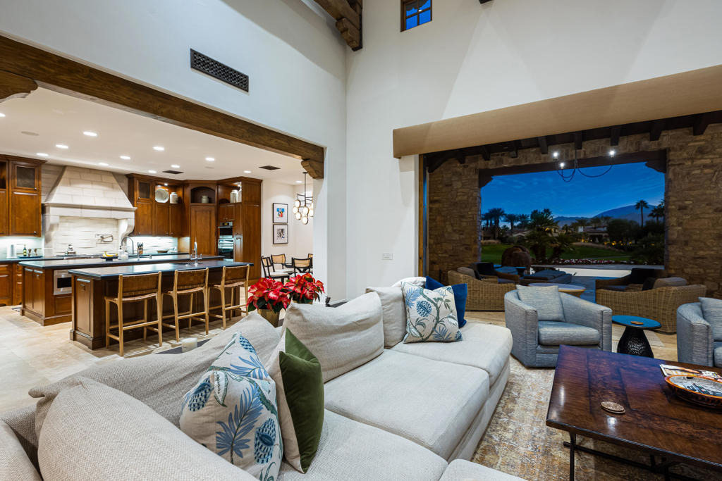 The Hideaway - Residential