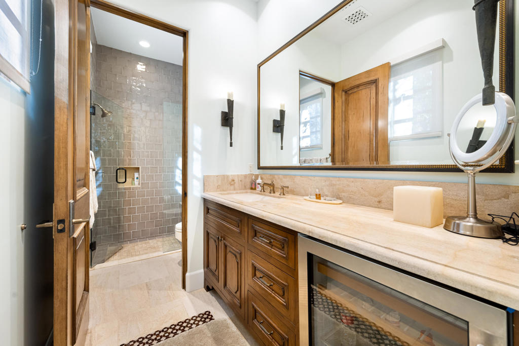 The Hideaway - Residential