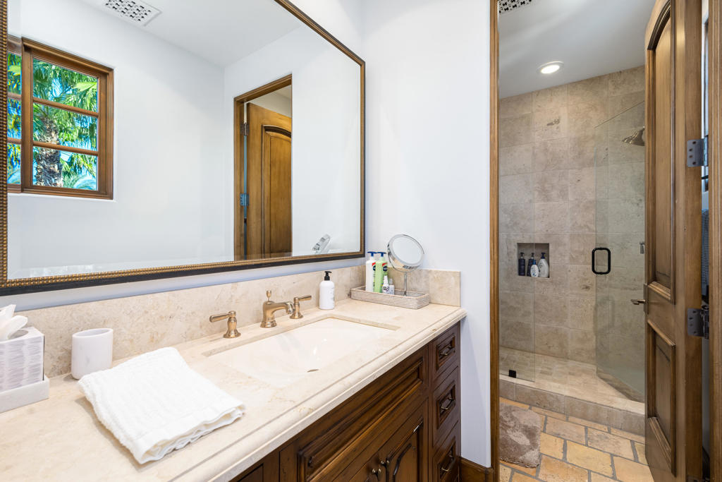 The Hideaway - Residential