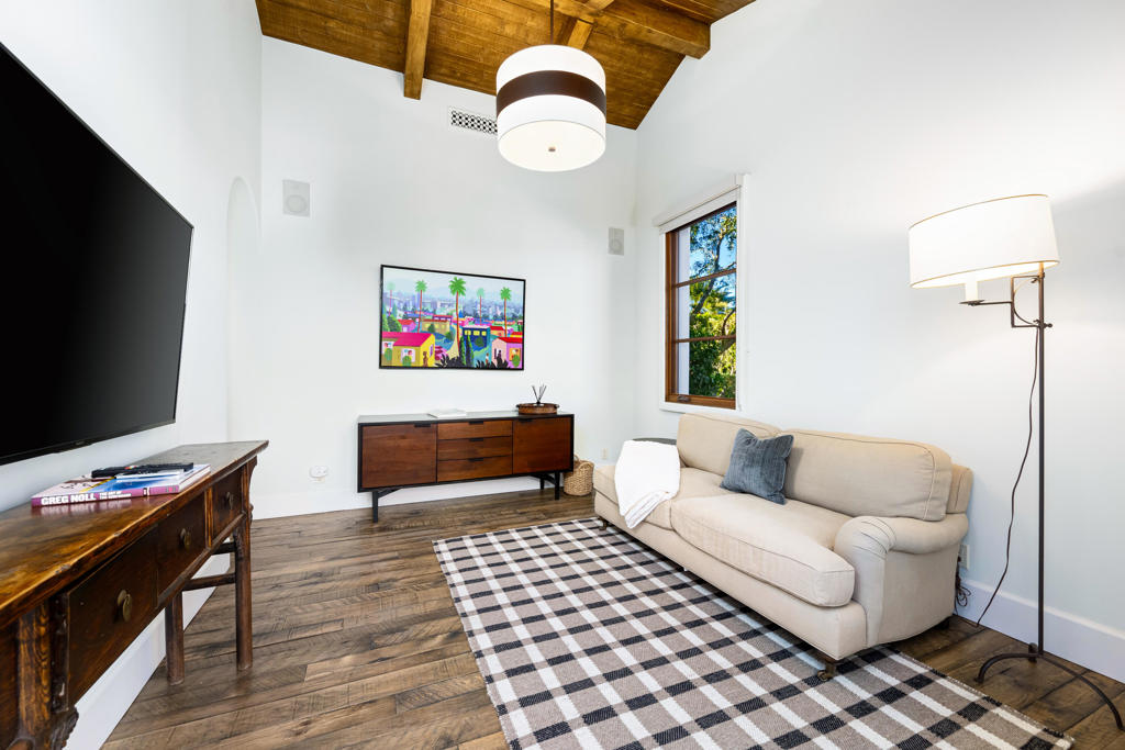 The Hideaway - Residential