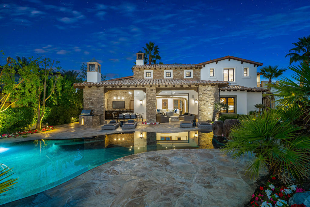 The Hideaway - Residential