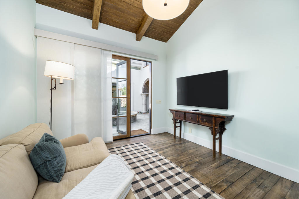 The Hideaway - Residential