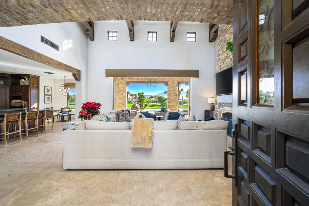 The Hideaway - Residential