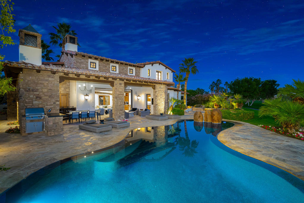 The Hideaway - Residential