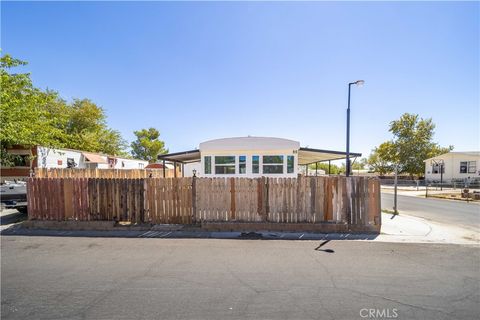 Photo of 3300 15th St W, Rosamond, CA 93560 (MLS # SR26079164)