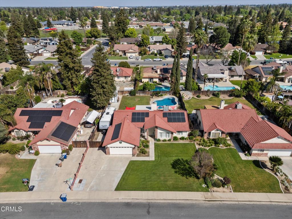 9500 Huntsman Oak Court