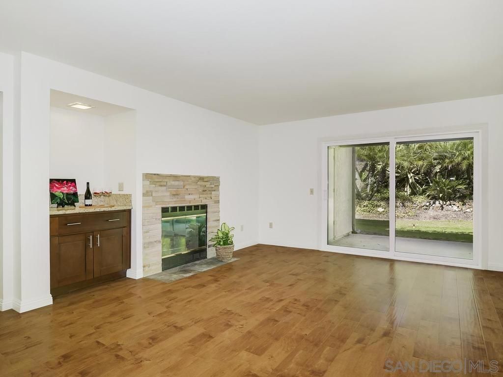 Photo of 7301 Calle De Fuentes, Carlsbad, CA 92009 (MLS # 260009309SD)