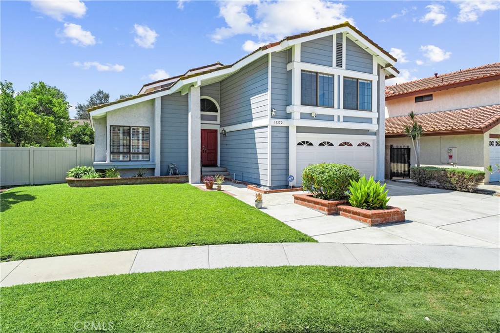 13370 Holly Oak Circle